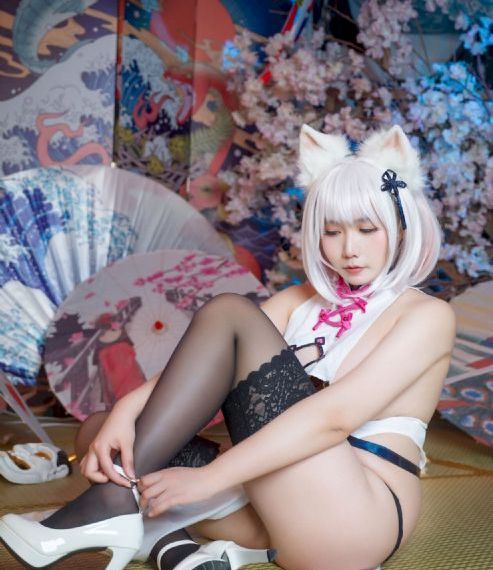 极品翘臀美女后进式xxoo_720电视剧在线观看